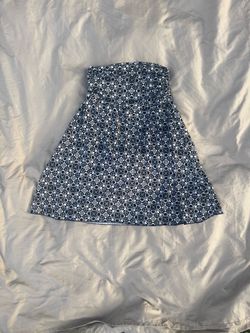 Small black and white cinched midi skirt