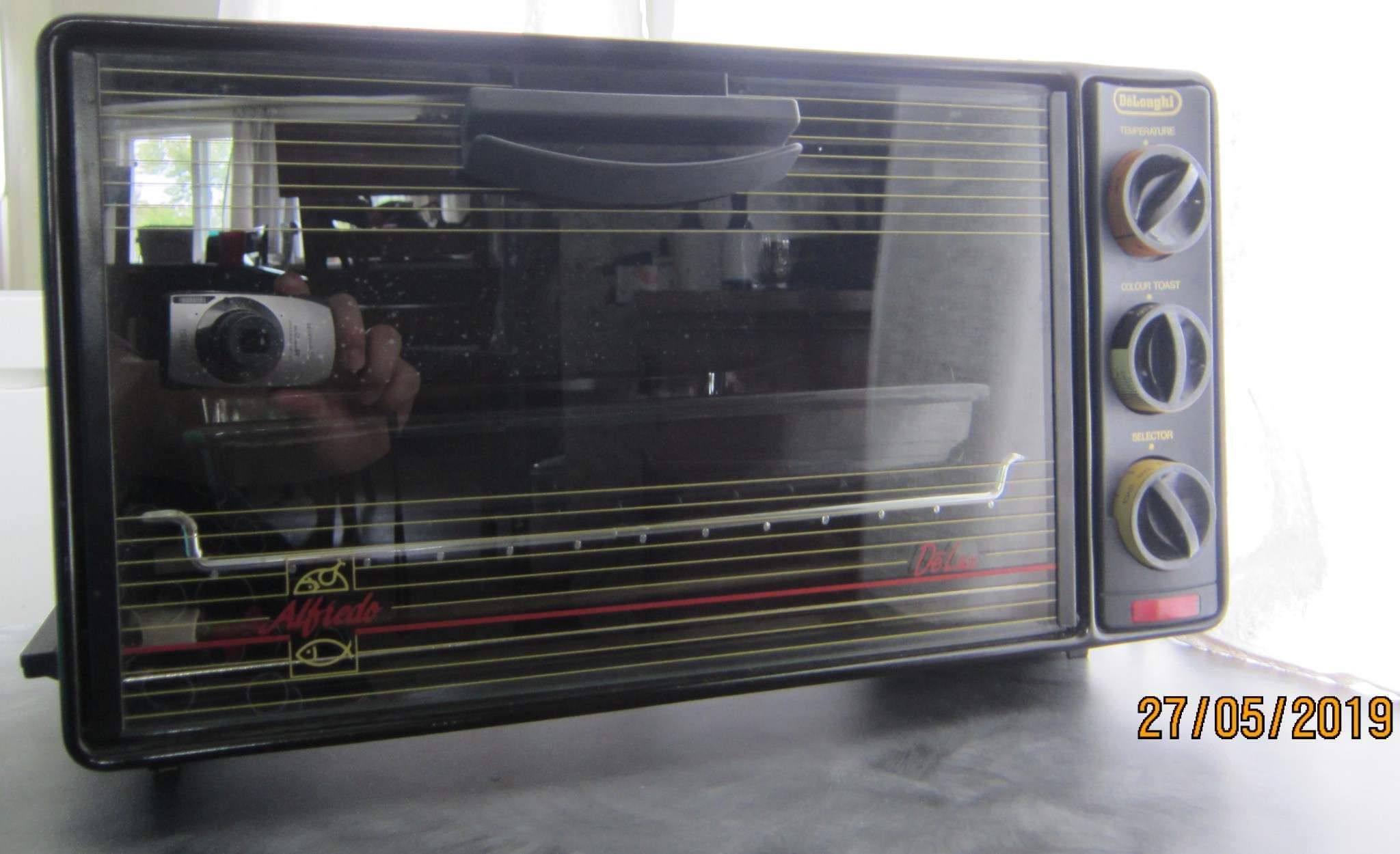 Vintage Delonghi Alfredo Deluxe Toaster Oven Broiler. Made in Italy for