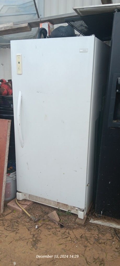 Stand up Freezer