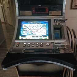 GAME MACHINE 