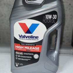 Valvoline Full Synthetic 10W-30 Motor Oil 5 QT
