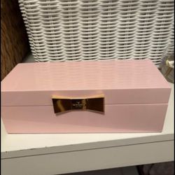 Pink Kate Spade Box