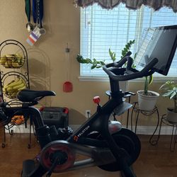 Peloton Bike