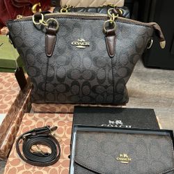 Women’s Coach Bag/w Wallet 