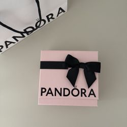 Square Sparkle Halo Necklace Pandora