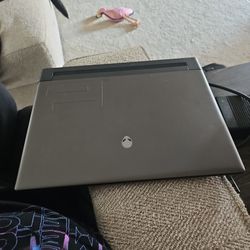Alienware  M16 R1 Amd