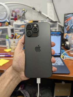 Apple iPhone 15 Pro Max 256GB Black Dish Boost Locked