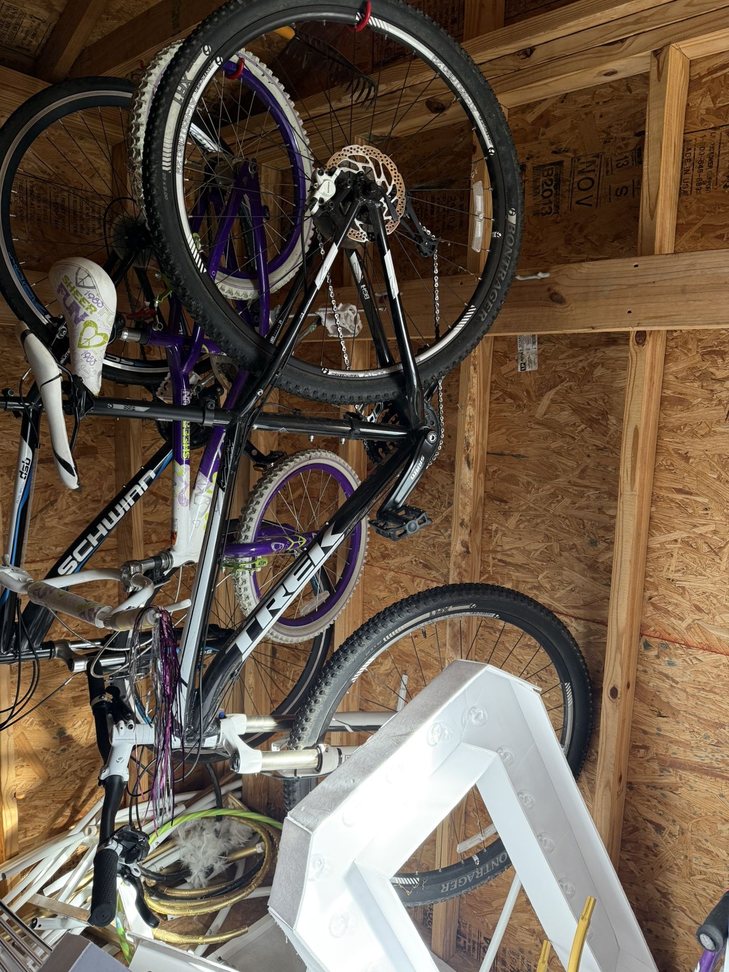 Trek Xcaliber 8 2014 Barely Lightly Used. 