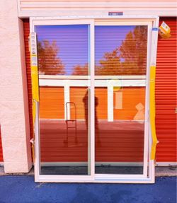 Pella 150 Series 72-in x 96-in x 4-9/16-in Jamb White Vinyl Right-hand Sliding Patio Door with Low-E argon glass