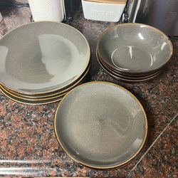 Dish set