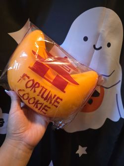 JUMBO FORTUNE COOKIE SQUISHY