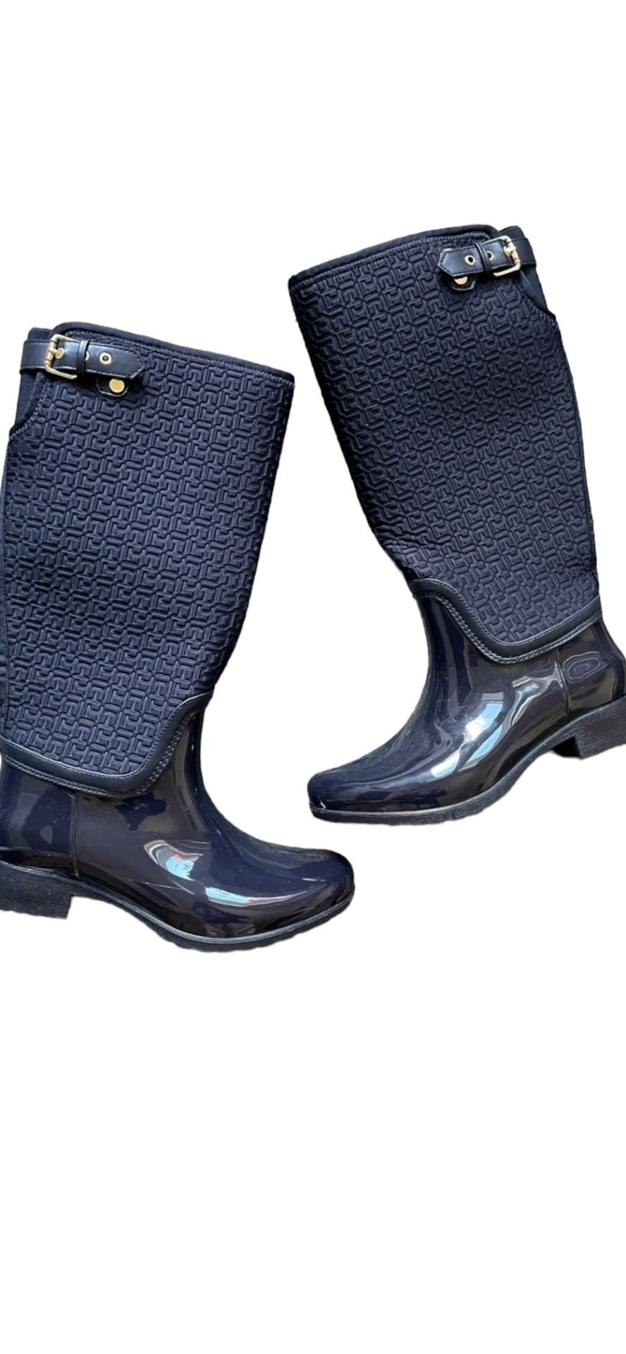 TOMMY HILFIGER Women 8 FORT TEXTURED EQUESTRIAN BOOTS in Black Rain Shoes Elevate your shoe game with these stylish TOMMY HILFIGER FORT TEXTURED EQUES