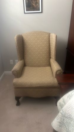 Queen Ann Chair