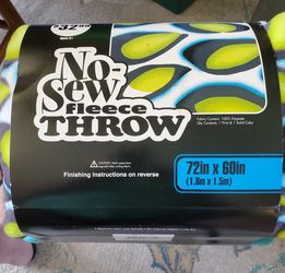 NO SEW FLEECE THROW
