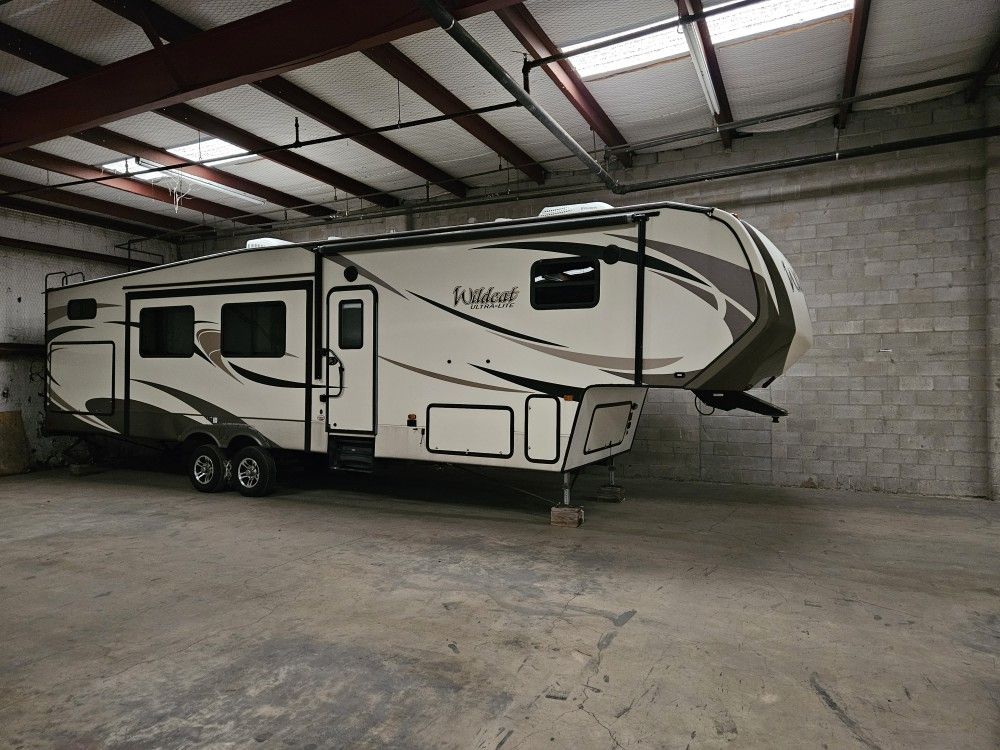 2017 Forest River Wildcat 36BH