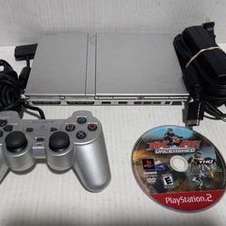 Playstation 2 PS2 Slim Silver Console With Controller And Game.  Works 