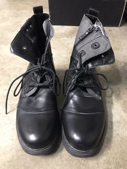 Men’s Guess Dress Black Boots size 10 - Used - Original box Included