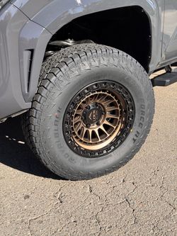 Lock OffRoad Mojave 17x9 6x139.7 +0 Wheels 285/70R17 A/T Tires Tacoma 4Runner Fjcruiser GX460 GX470