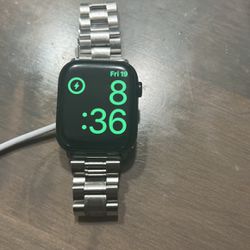 Apple Watch Model 6 32gb Cellular (AT&T)