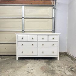 Ikea Dresser Original Knobs Included 