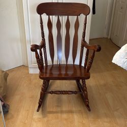 Rocking Chair 