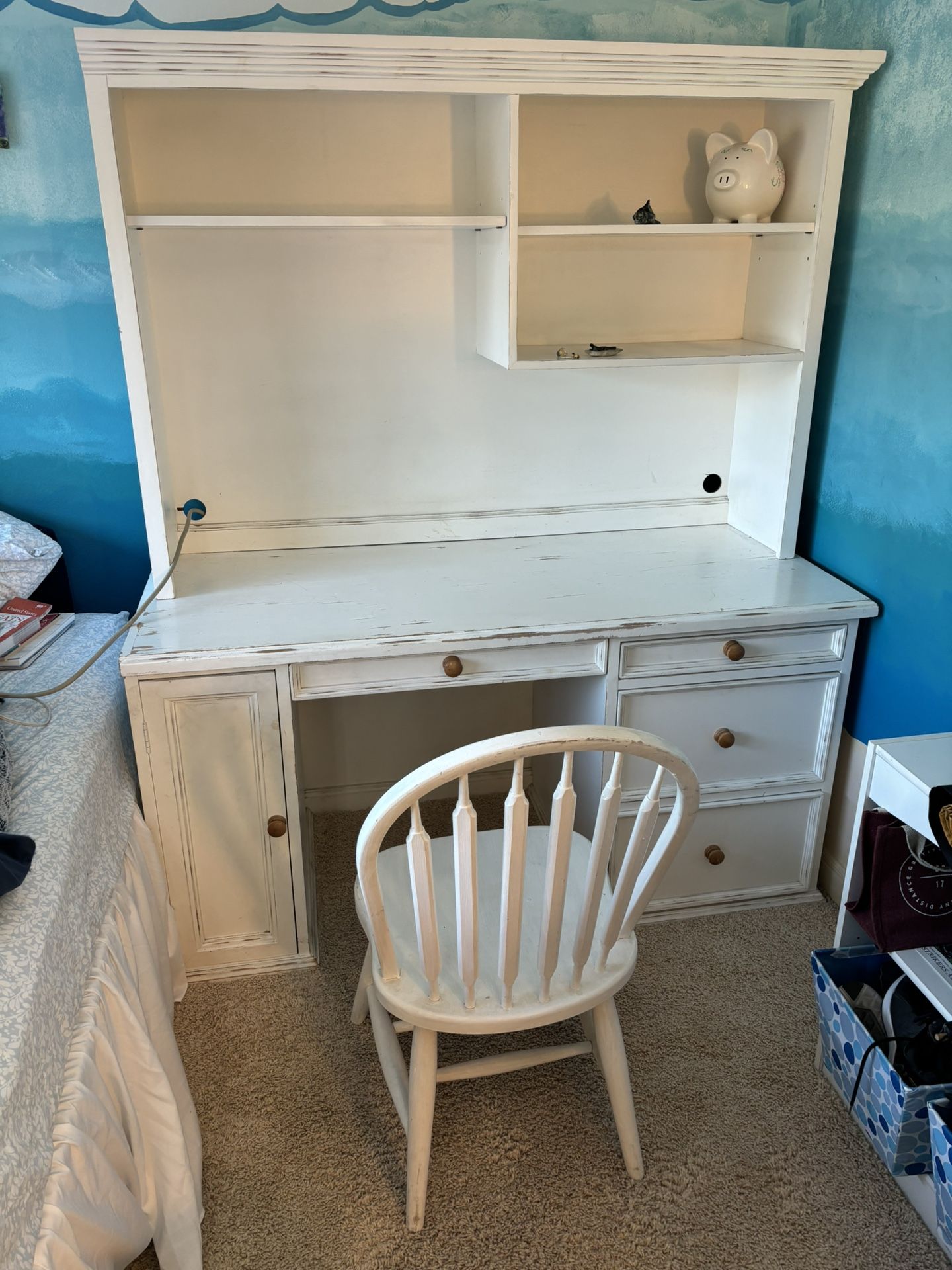 Shabby Chic White Wooden Desk with Chair