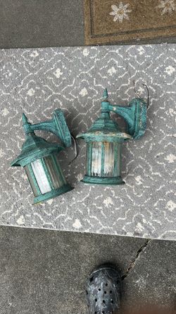 Outdoor wall lights