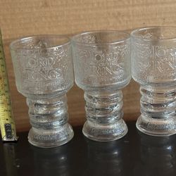 Lord Of The Rings GLASS GOBLETS SET OF 3 Burger King 2001 Arwen, Strider, frod