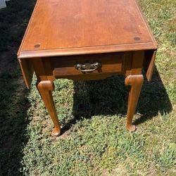 Antique Ethan Allen Table With Folding Sides One Drawer $70 Cash 