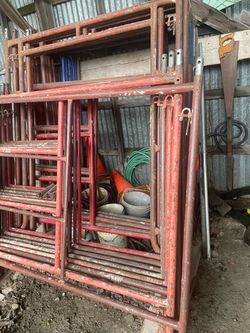 Scaffolding(read description ) price negotiable