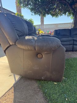 Free Electric Couches