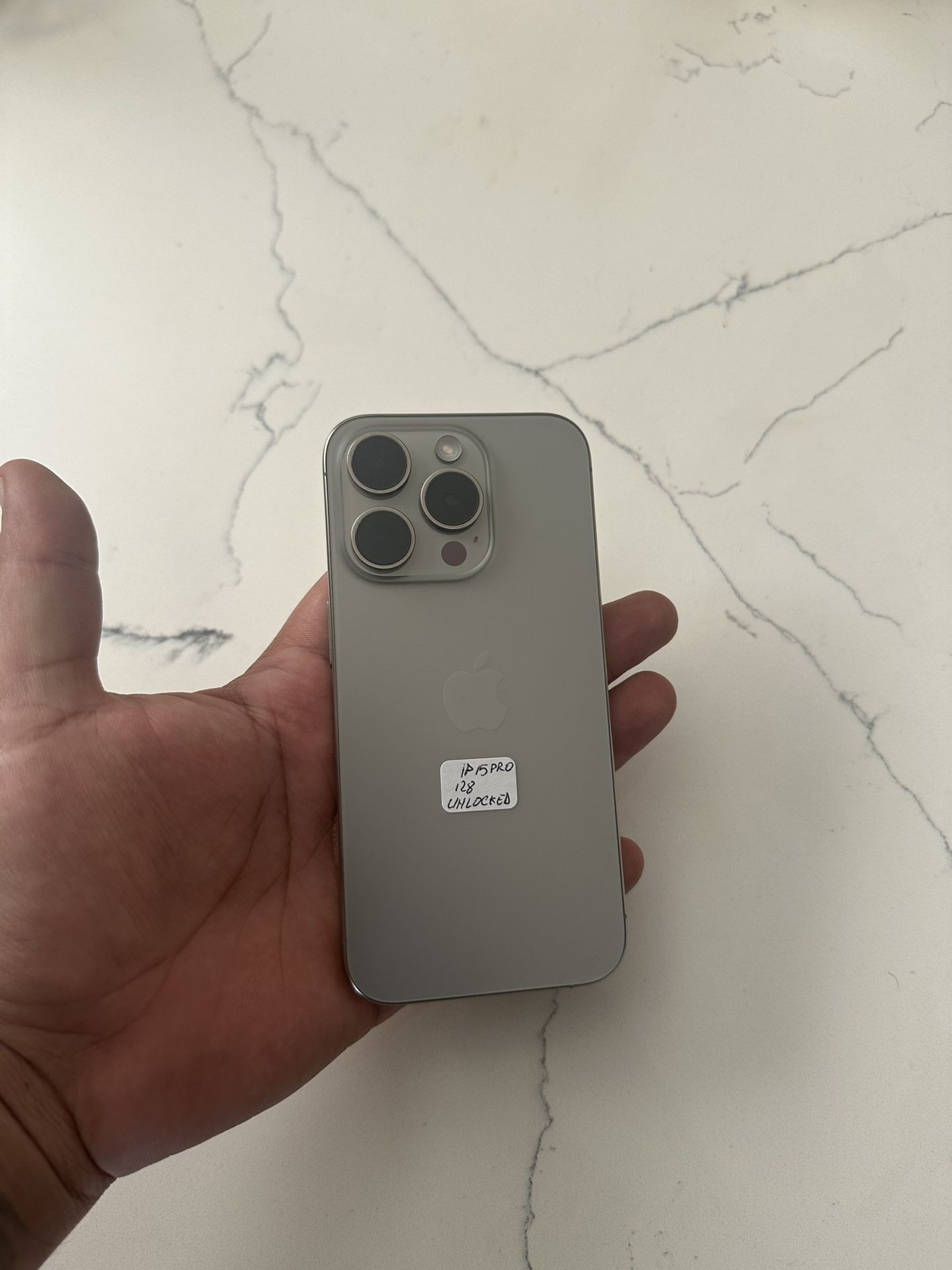 iPhone E 15 Pro 128 Gb Unlocked