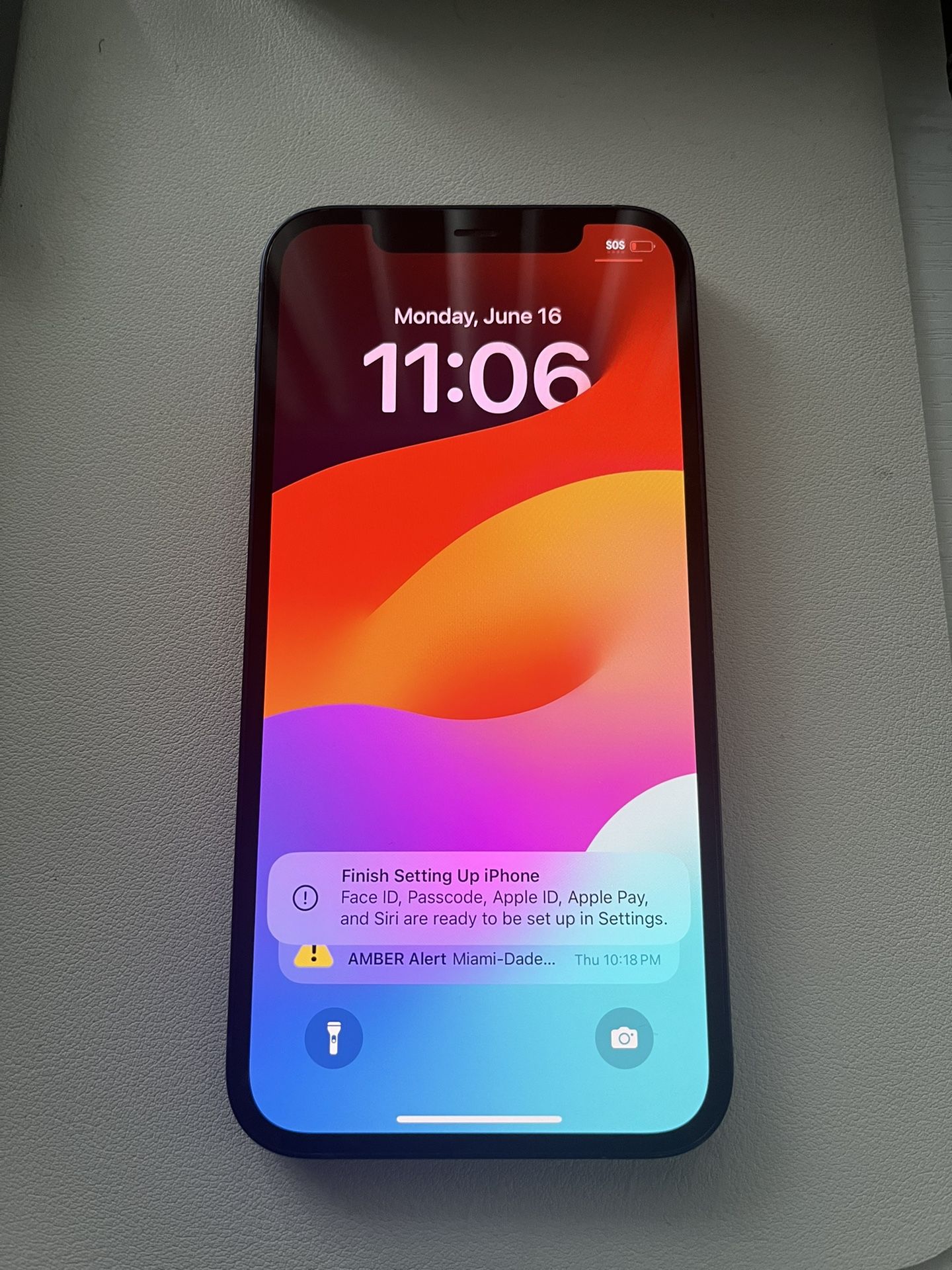 IPHONE 12 64GB UNLOCKED