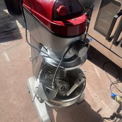 Commercial stand mixer. 30qt. Great condition. $2,999
