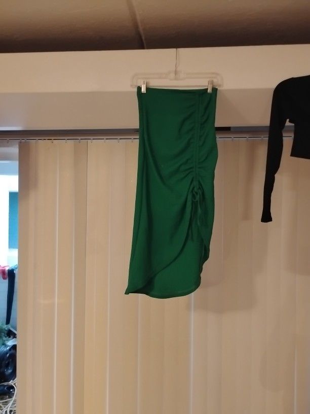 Shein Xsmall Green Skirt