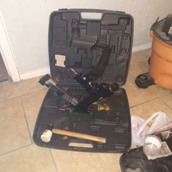 Floor Nailer