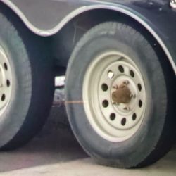 Pair Of Trailer Axles 7000