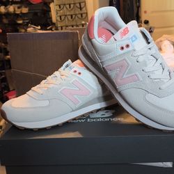 Girls New Balances Never Worn Size13 Ti