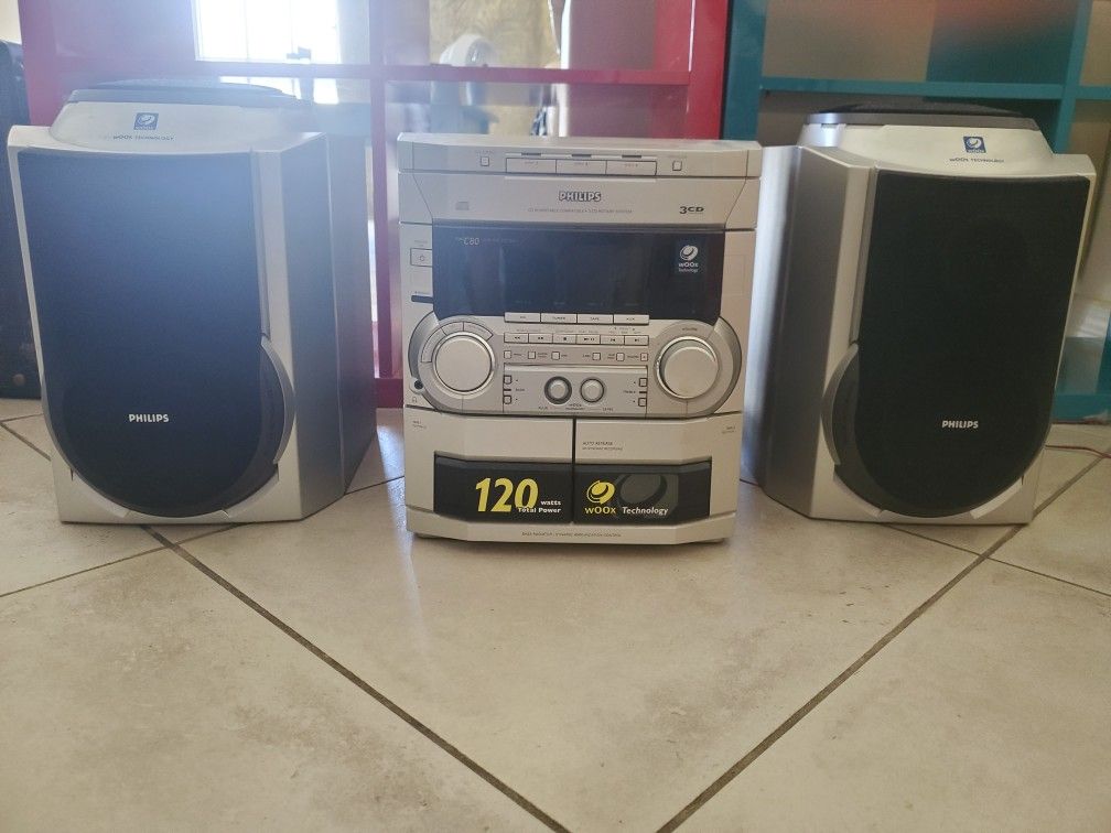 Philips FW C80/37 Mini System (Silver)