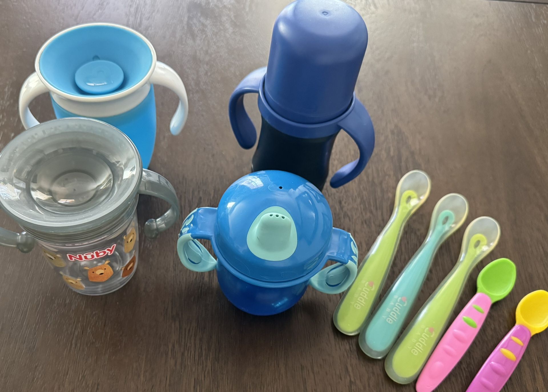 Baby/Toddler Sippy Cups and Spoons