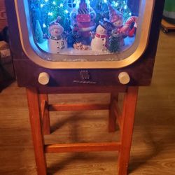 Vintage Television Handcrafted Christmas Diorama 
