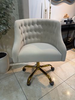 BRAND NEW Etta Avenue "Doreen" Velvet Task Chair – Gold & Tan (Assembled)