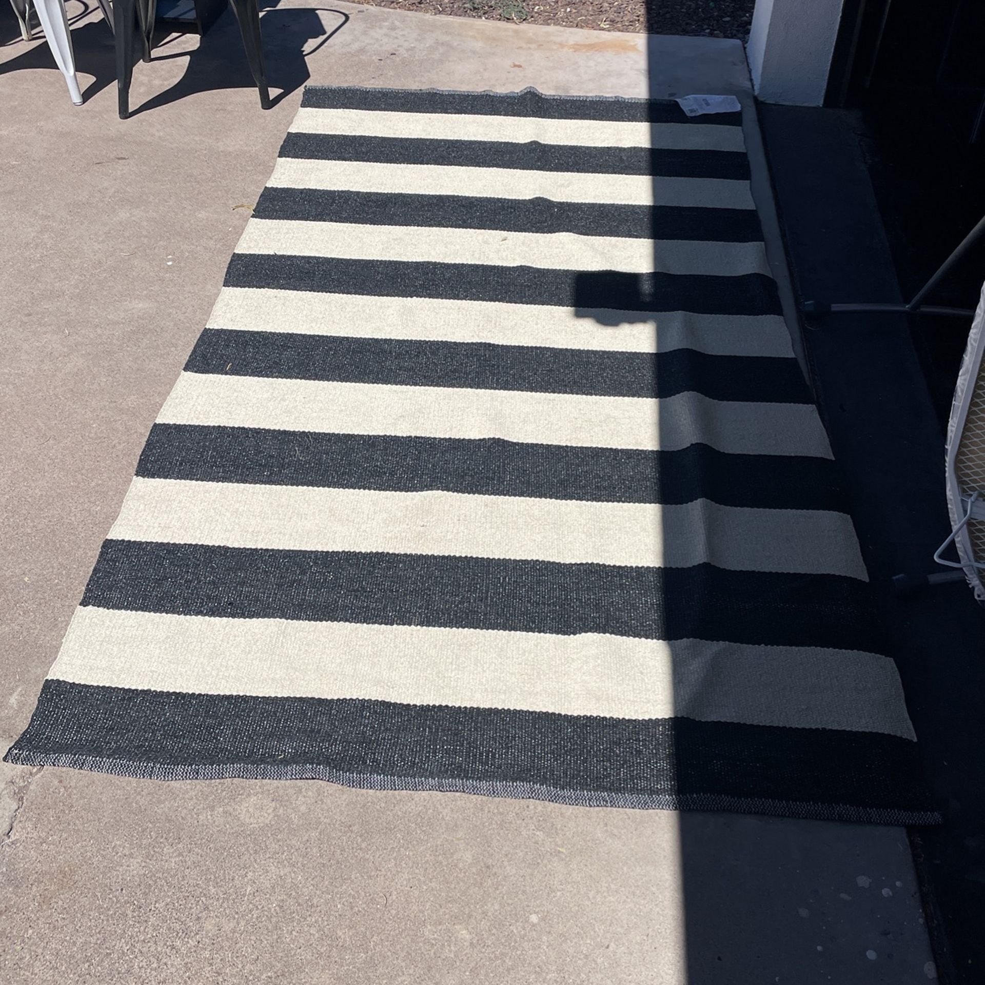 LIVING SPACE 5X8 Rug