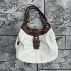 Coach Soho Lynn Hobo Shoulder Bag in Full Leather