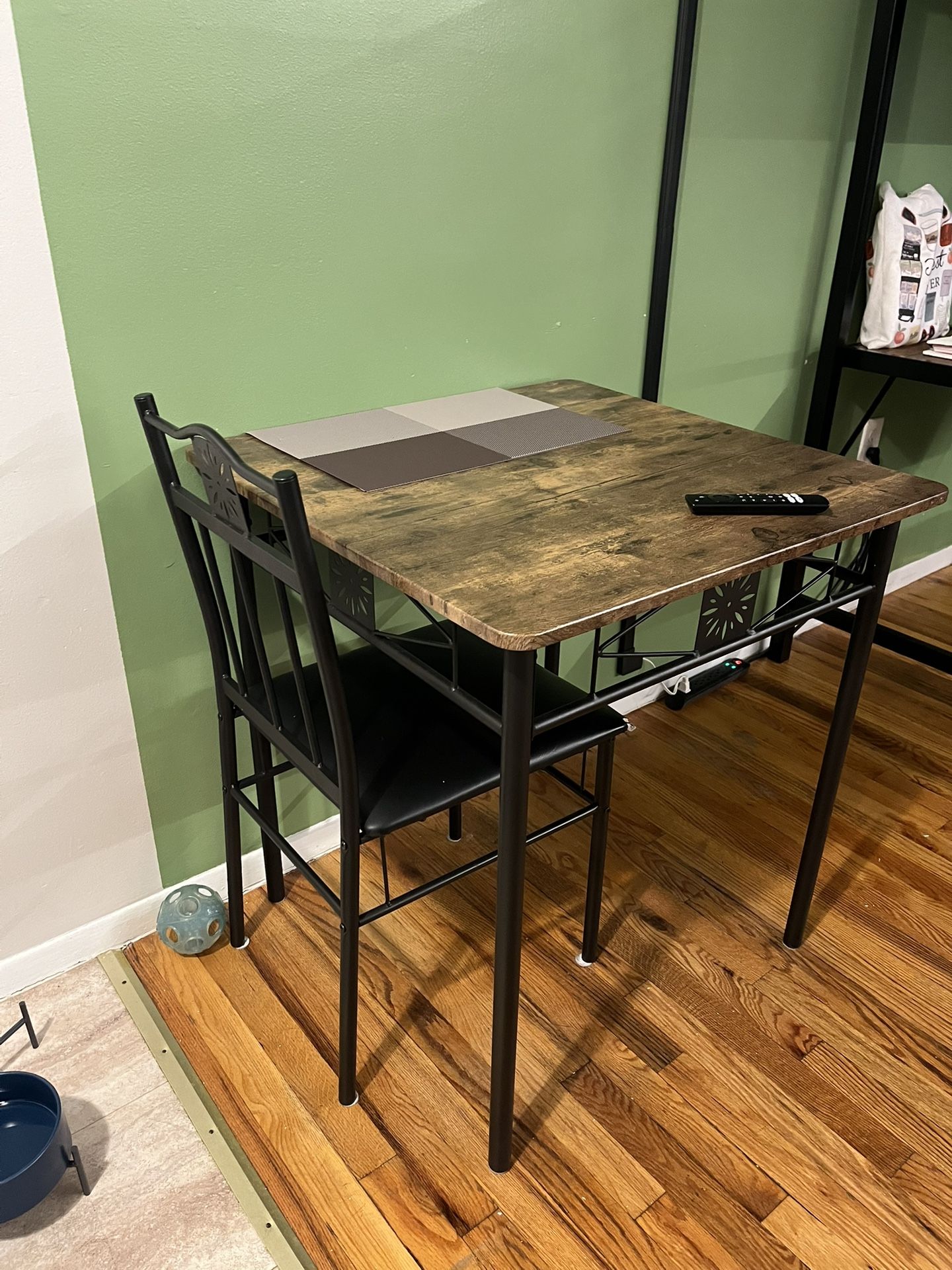 Dining Table with 2 Chairs