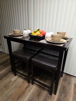 Dark Wood Bar Table with 4 Stools