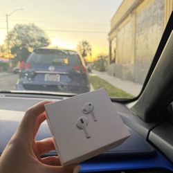 AirPods Pro 3