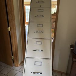 FILE  CABINET