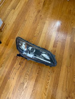 2015 Honda Accord LX headlight assembly