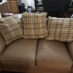 Love Seat 